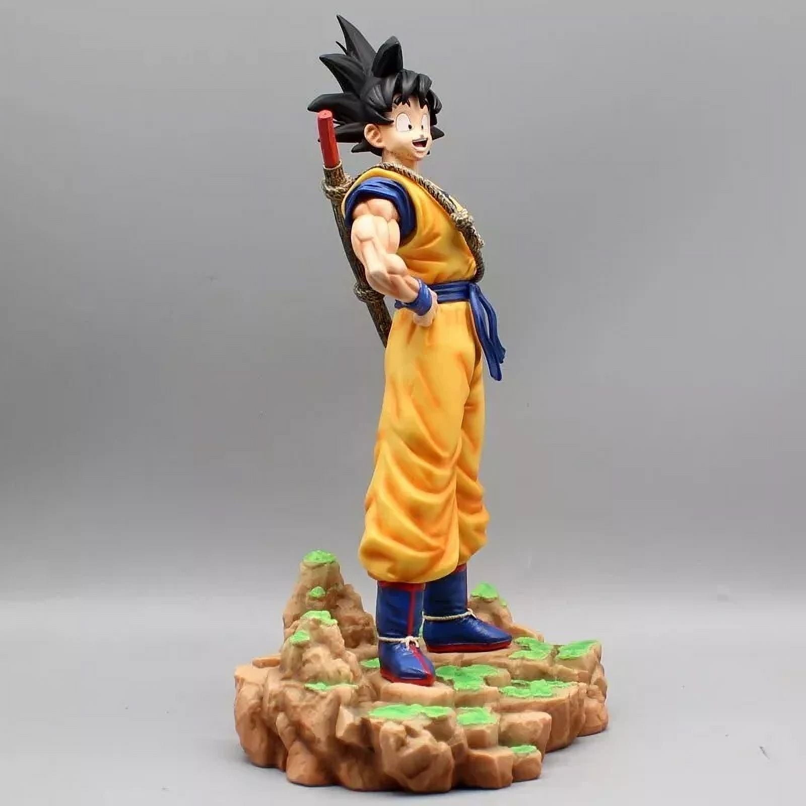 Dragon Ball Super Saiyan Goku Figure – 12.3" Dream Collection Standing Statue