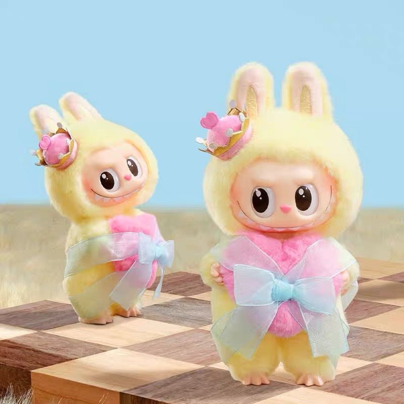 2025 POP MART Labubu The Monsters “Let’s Checkmate” Vinyl Plush Hanging Figure with Card – Yellow Exclusive Edition (Dupe)