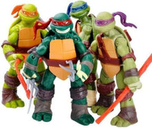Teenage Mutant Ninja Turtles Classic Collection – 4-Pack 5" Action Figures | TMNT Toys for Kids & Collectors