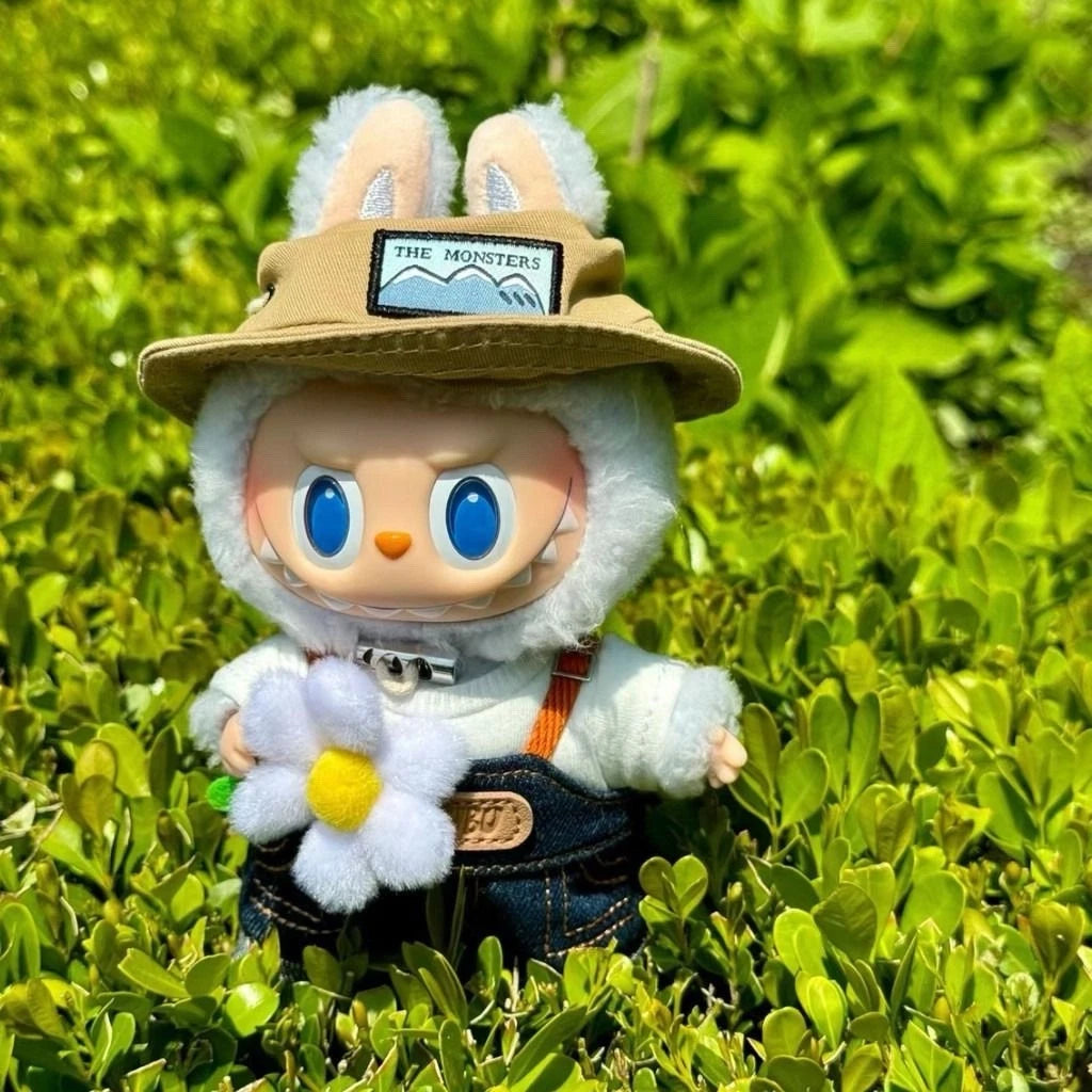 POP MART Labubu Fall in Wild Vinyl Doll Pendant Plush – 6.7" Collectible Keychain (Dupe)